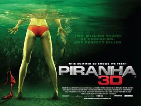 La première affiche de Piranha 3DD