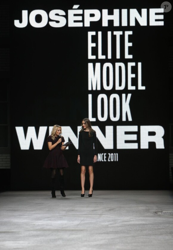 Alexandra Golovanoff a présenté la soirée Elite Model Look France le 27 octobre 2011. 