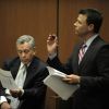 Procès du docteur Conrad Murray à Los Angeles le 27 octobre 2011 - ici le procureur Walgren et le docteur Waldman