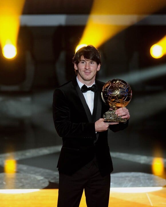 Qui peut prétendre détrôner en janvier 2012 Lionel Messi, double détenteur du FIFA Ballon d'Or 2009 et 2010 ?