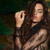 Alyssa Miller pose pour la nouvelle collection d'Intimissimi, la marque de lingerie