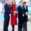 Visite officielle du prince William et de sa femme Catherine à Copenhague le 2 novembre 2011, pour leur première mission humanitaire ensemble au centre d'approvisionnement de l'UNICEF.