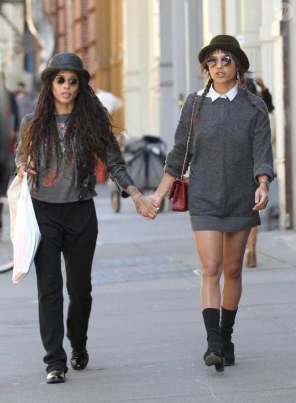 De vraies soeurs jumelles ces Zoë Kravitz et Lisa Bonet, à New York le 17 octobre 2011