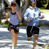 Natalie Portman et Benjamin Millepied font un footing en amoureux, le lundi 7 novembre 2011, a Los Angeles