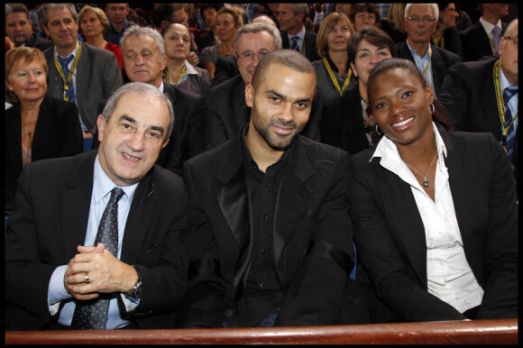 Jean Gachassin, Tony Parker et Muriel Heurtis le 13 novembre lors de la finale du Masters 1000 de Paris Bercy