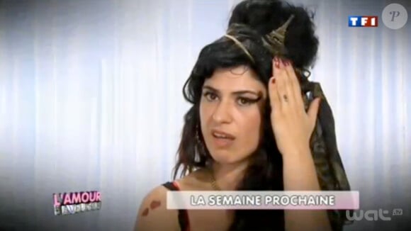 Le sosie de la regrettée Amy Winehouse dans la bande-annonce de L'amour est aveugle diffusée su TF1 le vendredi 18 novembre 2011