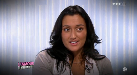 Johanna dans L'amour est aveugle 2 le vendredi 18 novembre 2011 sur TF1