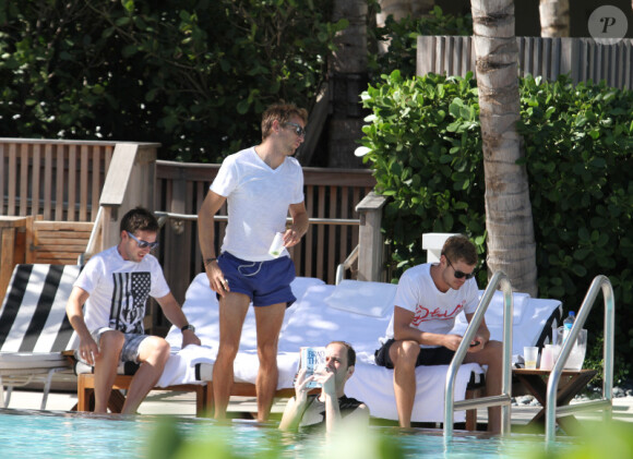 Jenson Button s'offre un petit moment de détente le 22 novembre 2011 à Miami