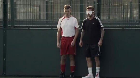 David Beckham perd tous ses moyens au cours d'un match émouvant
