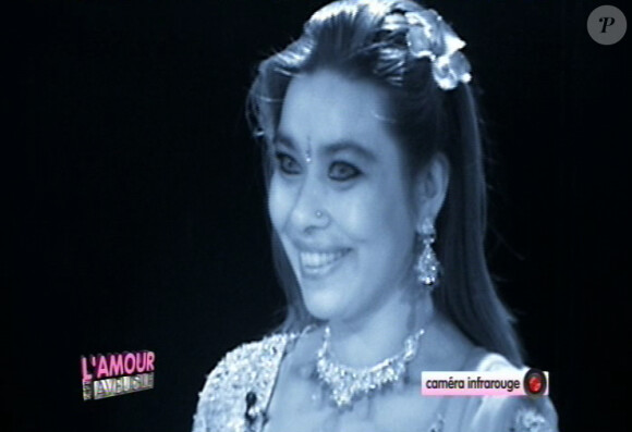 Melody dans L'amour est aveugle 2 le vendredi 25 novembre 2011 sur TF1