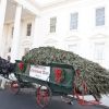 Arrivée du sapin de Noël qui décorera la Maison Blanche. Le 25 novembre 2011 