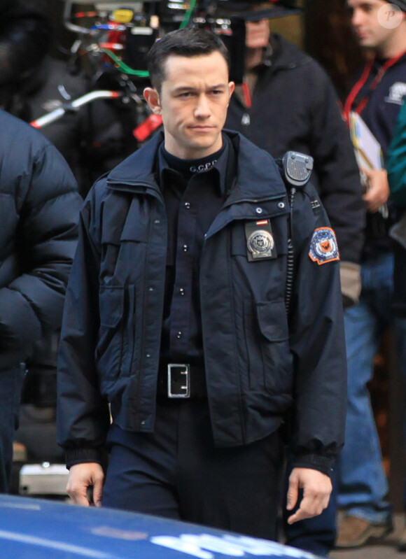 Joseph Gordlon-Levitt sur le tournage de The Dark Knight Rises, le 28 octobre 2011 à New York.