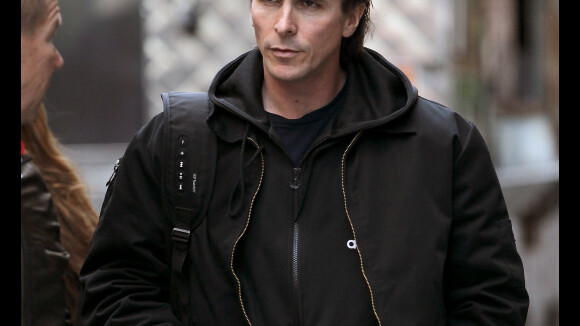 Christian Bale : Son coup de coeur pour Anne Hathaway, ses adieux à Batman