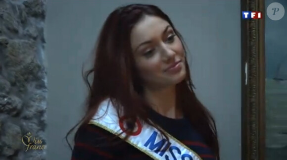 Delphine Wespiser, Miss France 2012, lors d'un shooting en décembre 2011