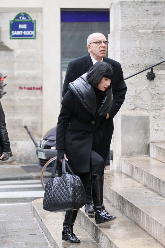 Chantal Thomass et son époux ont assisté aux obsèques de François Lesage. Le mercredi 7 décembre 2011 à Paris. Eglise Saint-Roch.