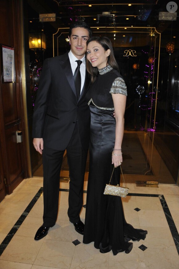 Le Prince Edouard de ligne de la Tremoille, et la Princesse Isabella lors de la 35ème édition des Best Awards à Paris le 11 décembre 2011