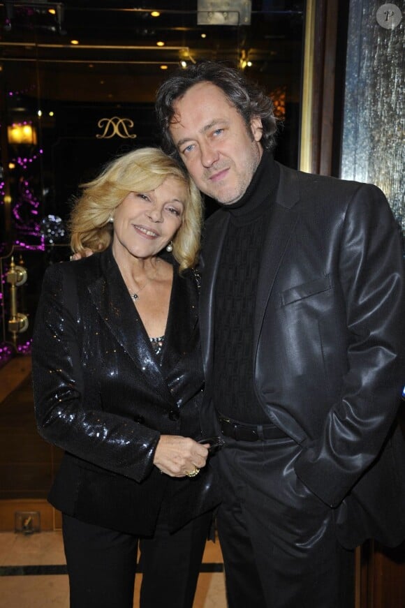 Nicoletta et son mari Jean-Christophe lors de la 35ème édition des Best Awards à Paris le 11 décembre 2011