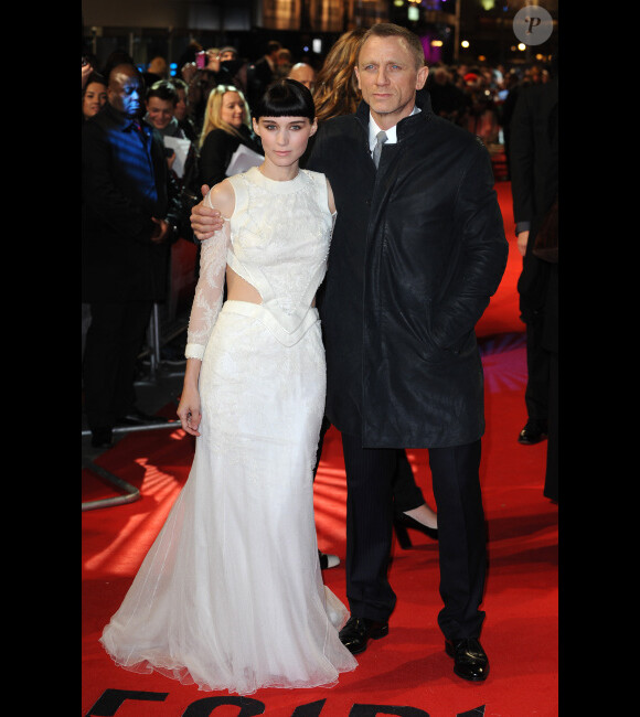 Daniel Craig et Rooney Mara à l'avant-première de Millénium : Les hommes qui n'aimaient pas les femmes, à Londres le 12 décembre 2011.
