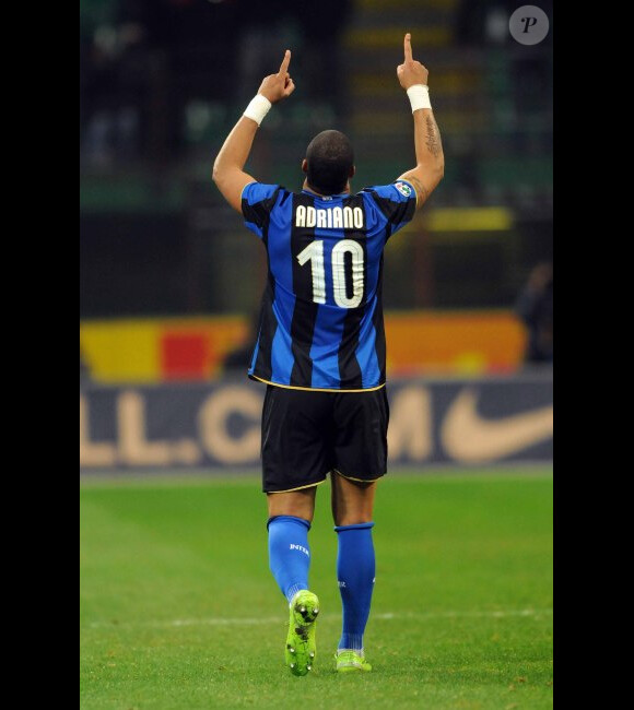 Adriano le 25 janvier 2009 à Milan