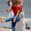 Jennifer Lopez sur le tournage de son émission Q'Viva : The Chosen, à Montevideo le 8 décembre 2011