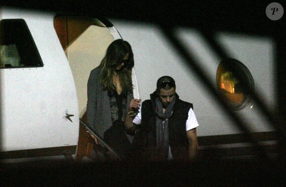 Jennifer Lopez arrive à Santiago du Chili pour le tournage de son émission Q'Viva : The Chosen, le 5 décembre 2011