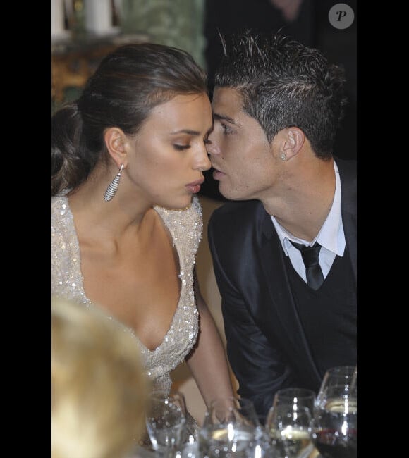 Cristiano Ronaldo et Irina Shayk le 17 novembre 2011 à Madrid