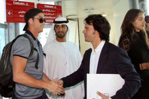 Cristiano Ronaldo, lors de son arrivée à Dubaï le 27 décembre 2011