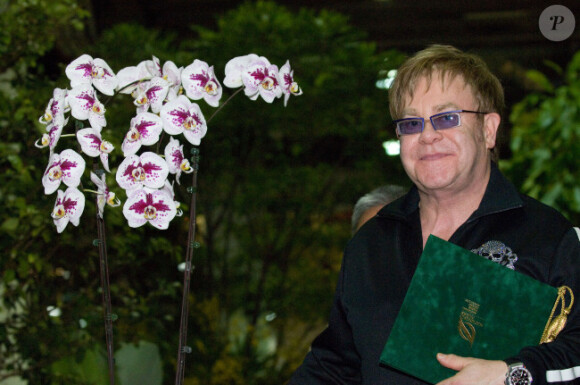Elton John à Singapour en novembre 2011