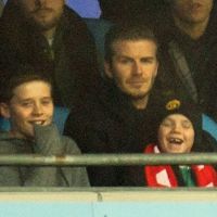 David Beckham de retour aux sources avec ses enfants en fans passionnés