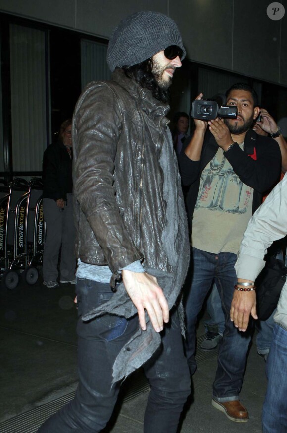 Retour de Russell Brand à Los Angeles, le 13 janvier 2012.