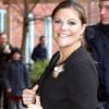 Simple visite ou repérage ? La princesse Victoria de Suède s'est déplacée au centre pédiatrique Astrid Lindgren de l'hôpital universitaire Karolinska, à Solna, le 19 janvier 2012. A moins de deux mois d'accoucher de son premier enfant.