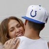 Jennifer Lopez et son chéri Casper Smart à Los Angeles le 18 novembre 2011