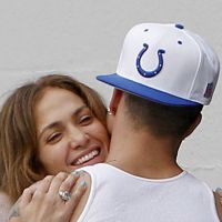Jennifer Lopez : son jeune boyfriend Casper Smart lui tweete son amour !
