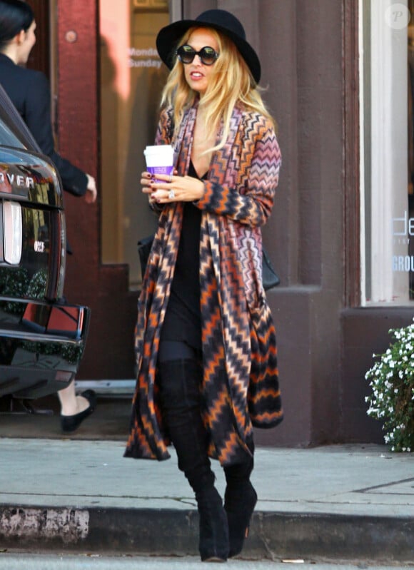 Rachel Zoe, surprise à la sortie d'un Coffee Bean à West Hollywood, le 17 janvier 2012.