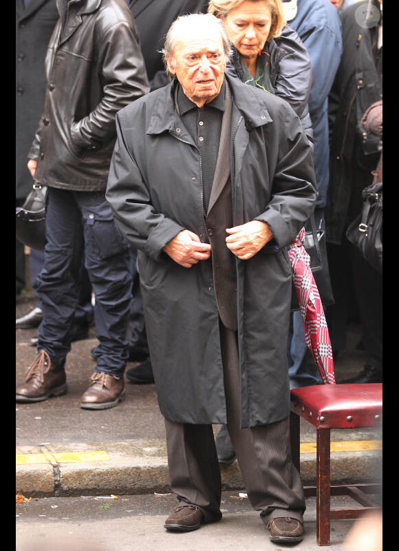 Jean-Marc Thibault lors des obsèques de Rosy Varte, en l'église arménienne à Paris, le 19 janvier 2012.