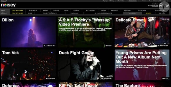 Noisey.com, plateforme dédiée à la musique live et aux nouveaux talents. Le 24 janvier 2012, un concert exclusif de Woodkid à la Tour Eiffel est retransmis.