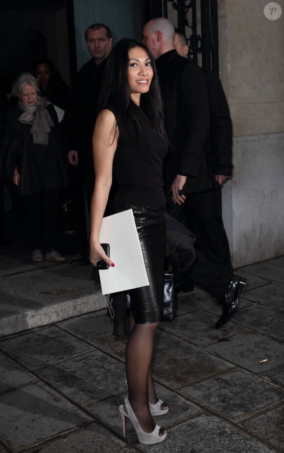 Anggun à son arrivée au défilé Haute Couture Jean-Paul Gaultier. Le 25 janvier 2012 à Paris