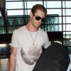 Chris Hemsworth, enceinte, à l'aéroport de Los Angeles le 3 février 2012