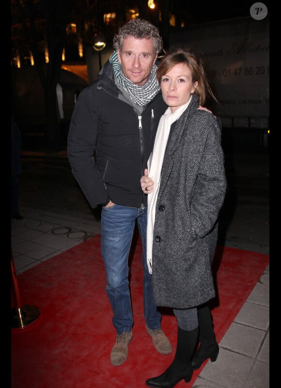 Denis Brogniart et sa femme Hortense lors de la soirée TV Magazine fête ses 25 ans, au Plaza Athénée, le 8 février 2012. 