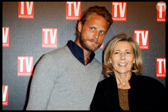 Arnaud Lemaire et Claire Chazal lors de la soirée TV Magazine fête ses 25 ans, au Plaza Athénée, le 8 février 2012. 