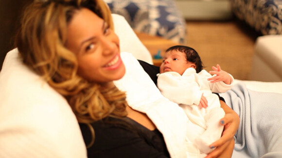Beyoncé et Jat-Z présentent leur fille Blue Ivy sur leur site : HelloBlueIvyCarter