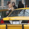 Ella Rae Peck sur le tournage de la série Gossip Girl à New York, le 16 février 2012
