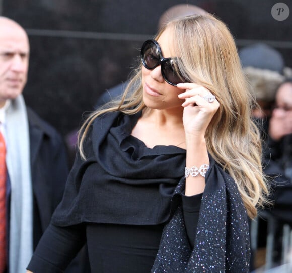 La chanteuse Mariah Carey lors de l'enregistrement de l'émission Good Morning America à New York, le 21 février 2012