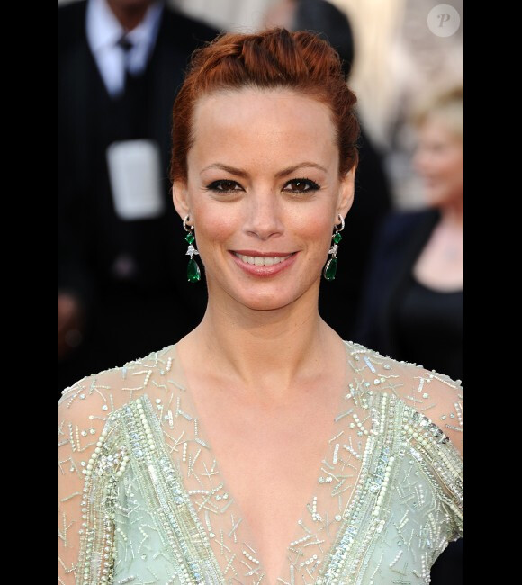 Bérénice Bejo arrivent aux Oscars, le 26 février 2012 à Los Angeles.