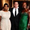 Octavia Spencer, Viola Davis et le réalisateur de Tate Taylor arrive aux Oscars, le 26 février 2012 à Los Angeles.