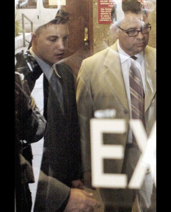 Lane Garrison en août 2009 lors de sa compuration au tribunal de Beverly Hills pour conduite sous l'influence de l'acool ayant entrainé la mort d'un de ses passagers
 