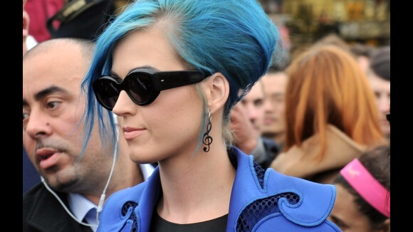 Katy Perry, force bleue : Entre gastronomie et défilé, sa folle journée à Paris