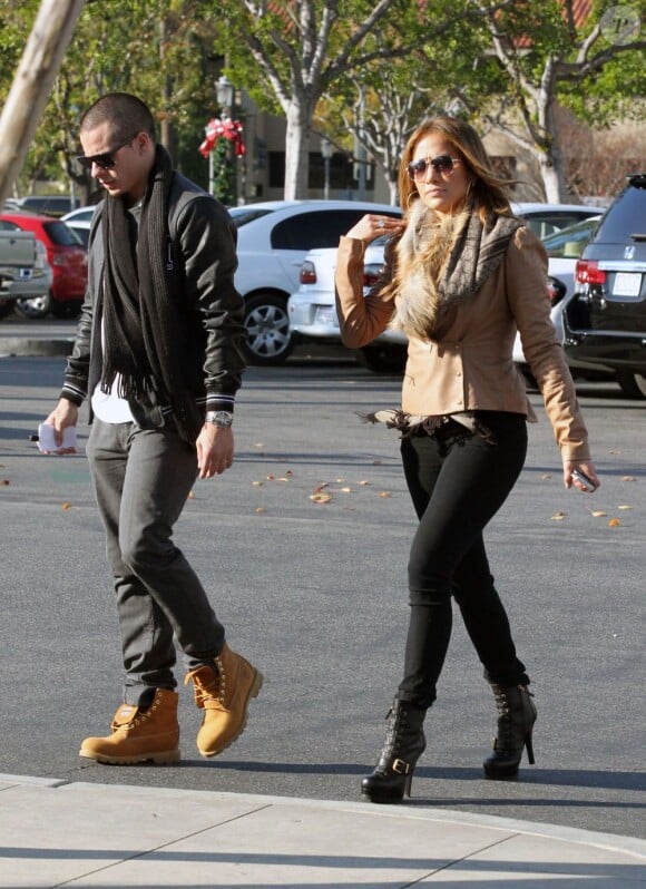 Jennifer Lopez et son compagnon Casper Smart en décembre 2011