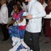 A Belmopan, capitale du Belize, le prince Harry a dansé comme un fou ! Le prince Harry était en visite officielle dans les Caraïbes (Belize,  Bahamas, Jamaïque) début mars 2012, représentant la reine Elizabeth II à  l'occasion de son jubilé de diamant.