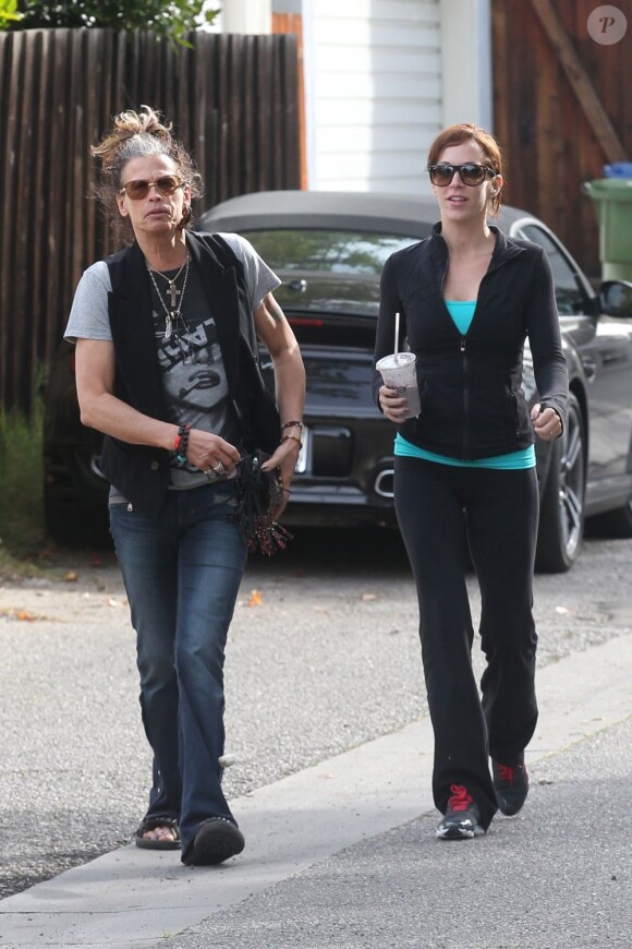 Steven Tyler et sa fiancée Erin Brady à Burbank le 5 mars 2012